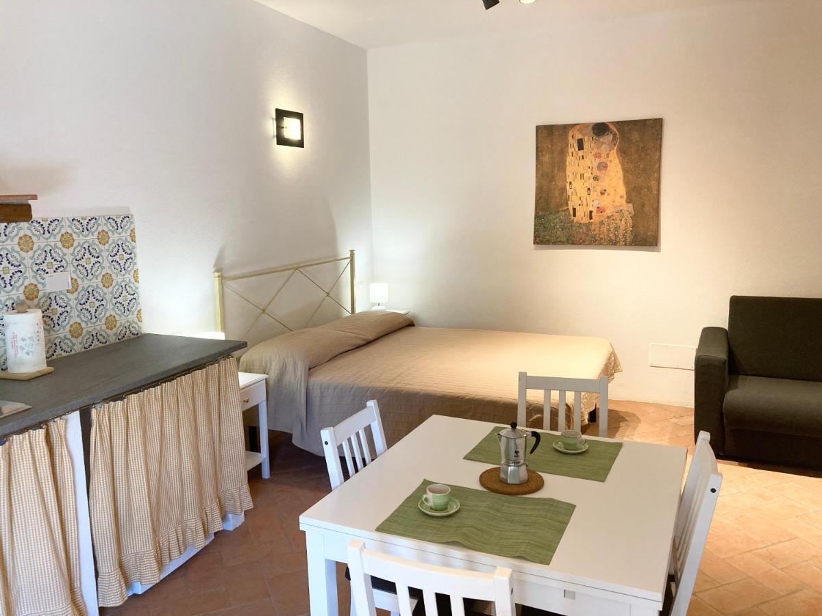 San Cerbone Apartment Porto Azzurro Exterior photo