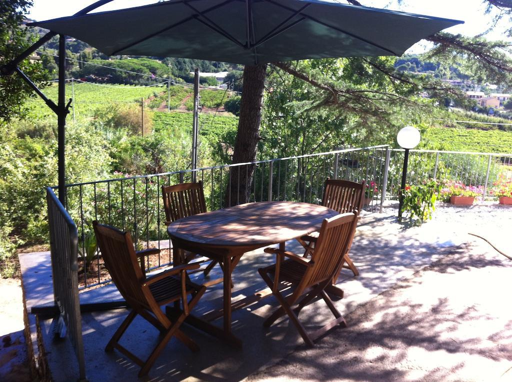 San Cerbone Apartment Porto Azzurro Exterior photo